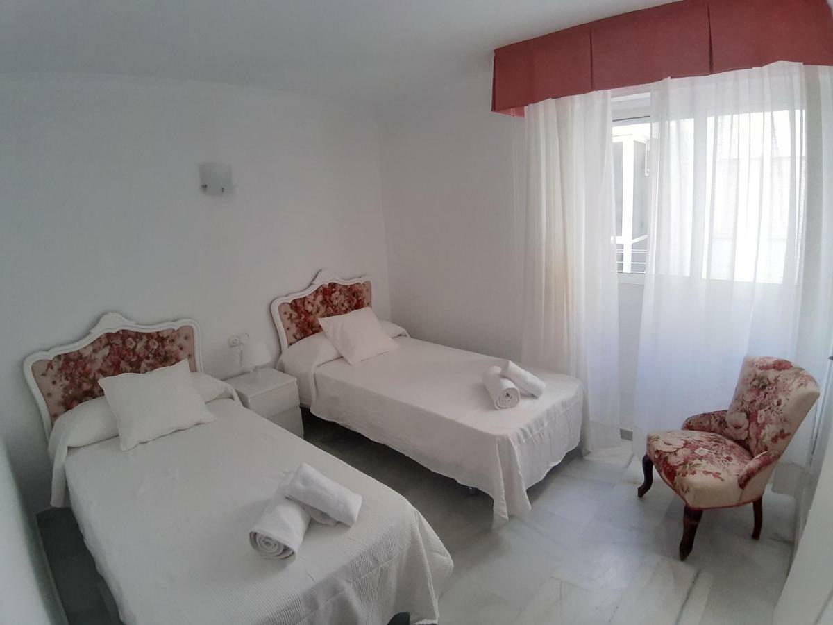 Spacious Beach Flat In Fuengirola - Los Boliches Esterno foto