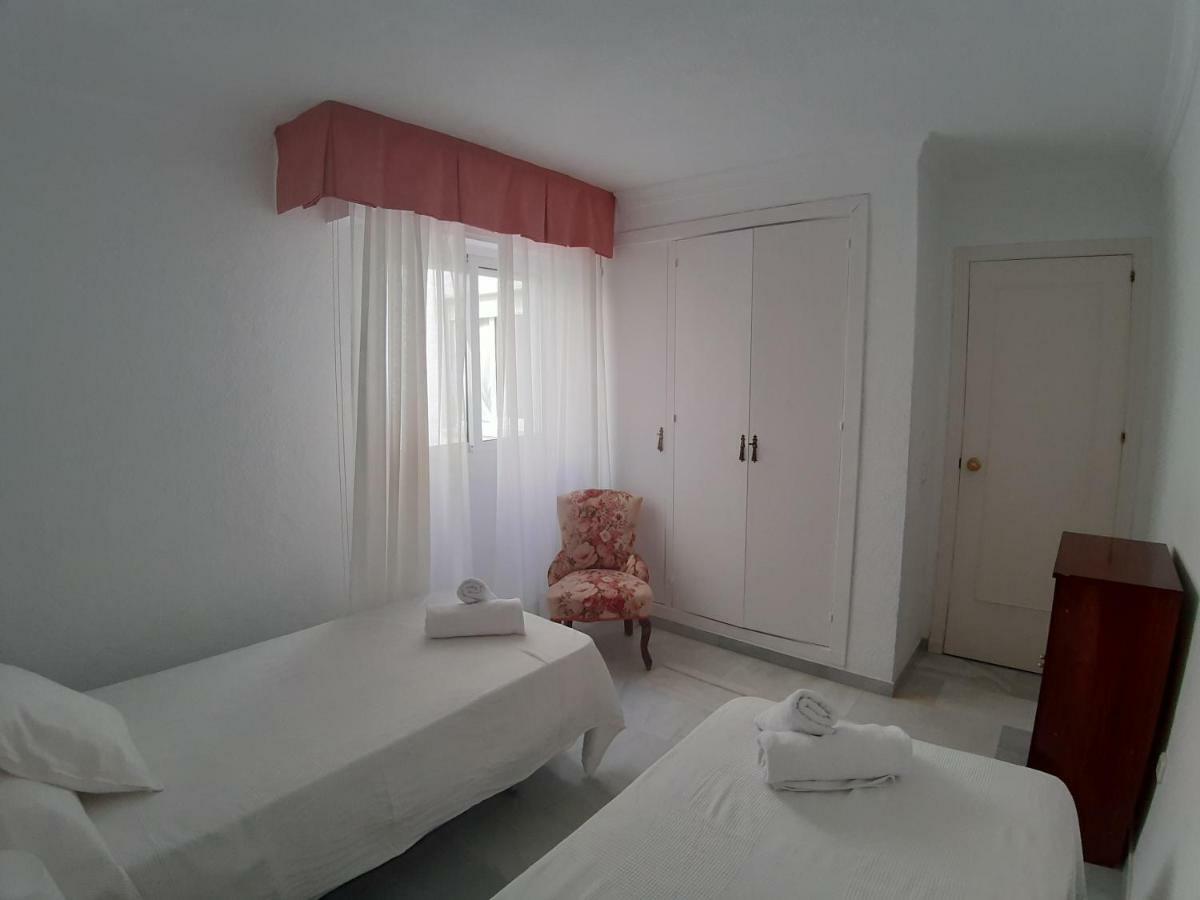 Spacious Beach Flat In Fuengirola - Los Boliches Esterno foto